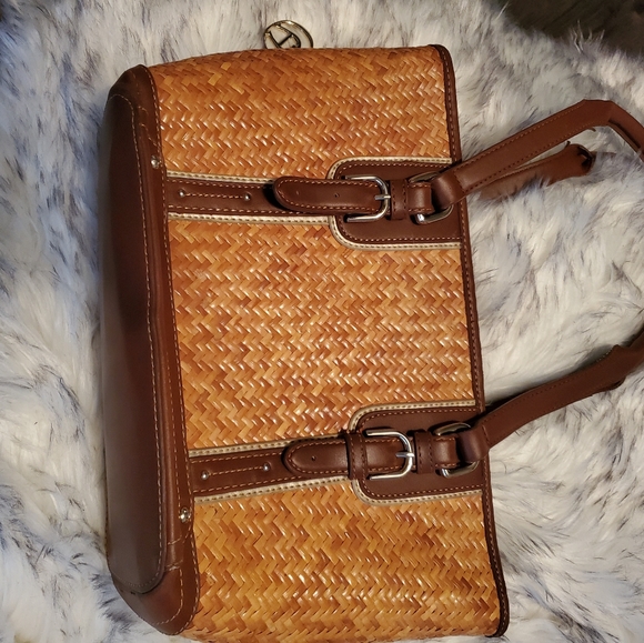 Purse - Picture 2 of 4